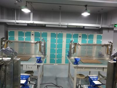 復(fù)旦附中自動(dòng)寄存柜項(xiàng)目交接完成